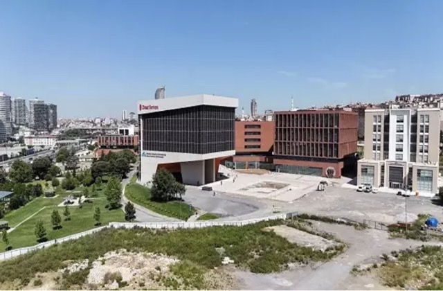 Üniversitemiz, özgün akademik yapısı ve gelişime açık vizyonuyla dikkat çekiyor